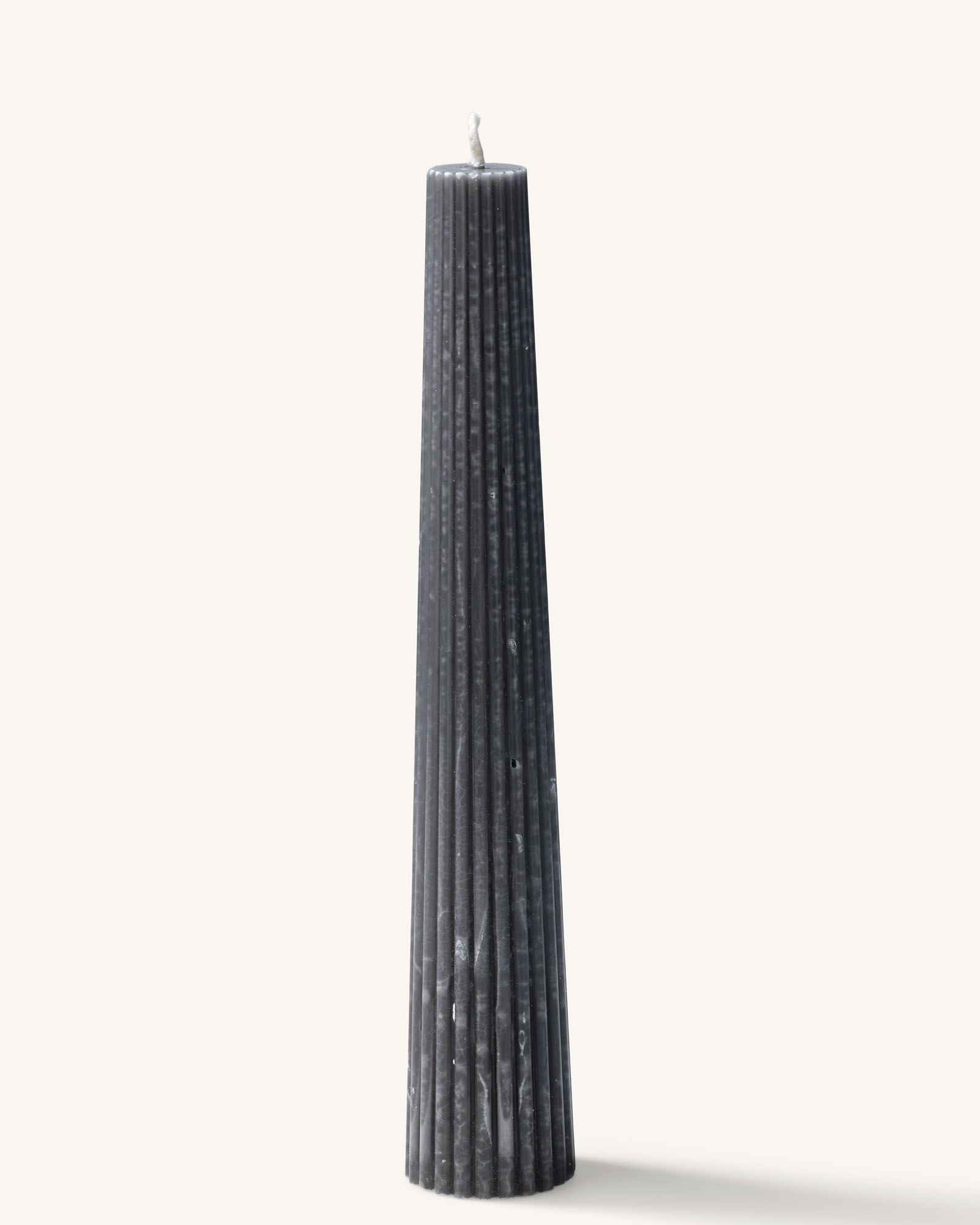 Glacial- dinerkaars grijs (10 branduren) (ribbelstructuur verticaal)